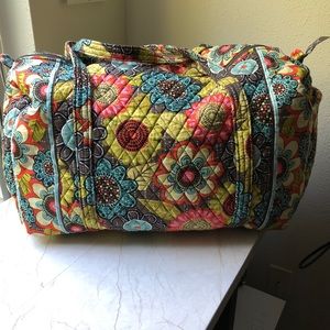Vera Bradley large duffle